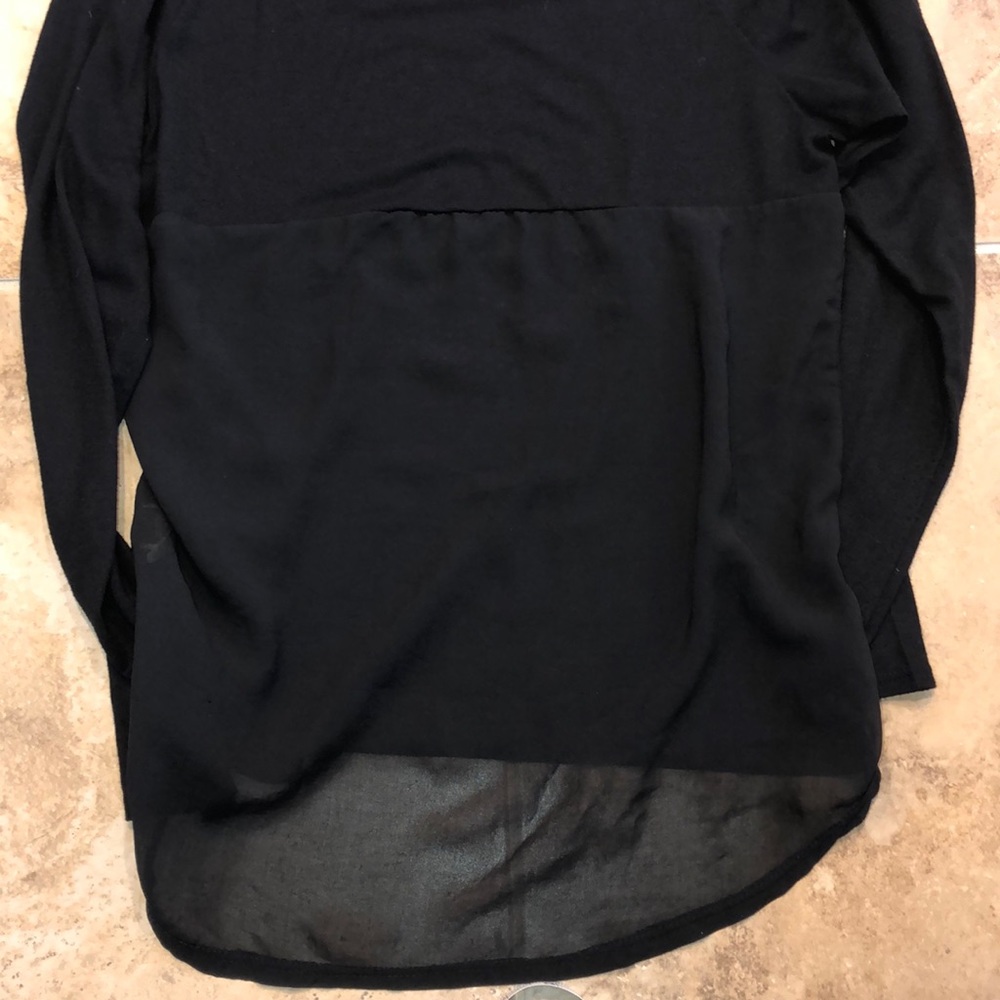 Volcom 💀 top - Picture 3 of 4